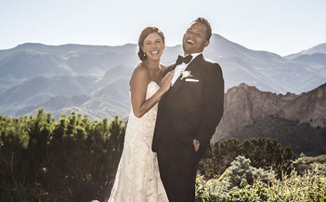 Colorado wedding photographer capturing candid moments